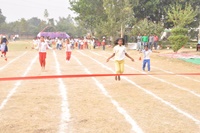 Skipping rope race